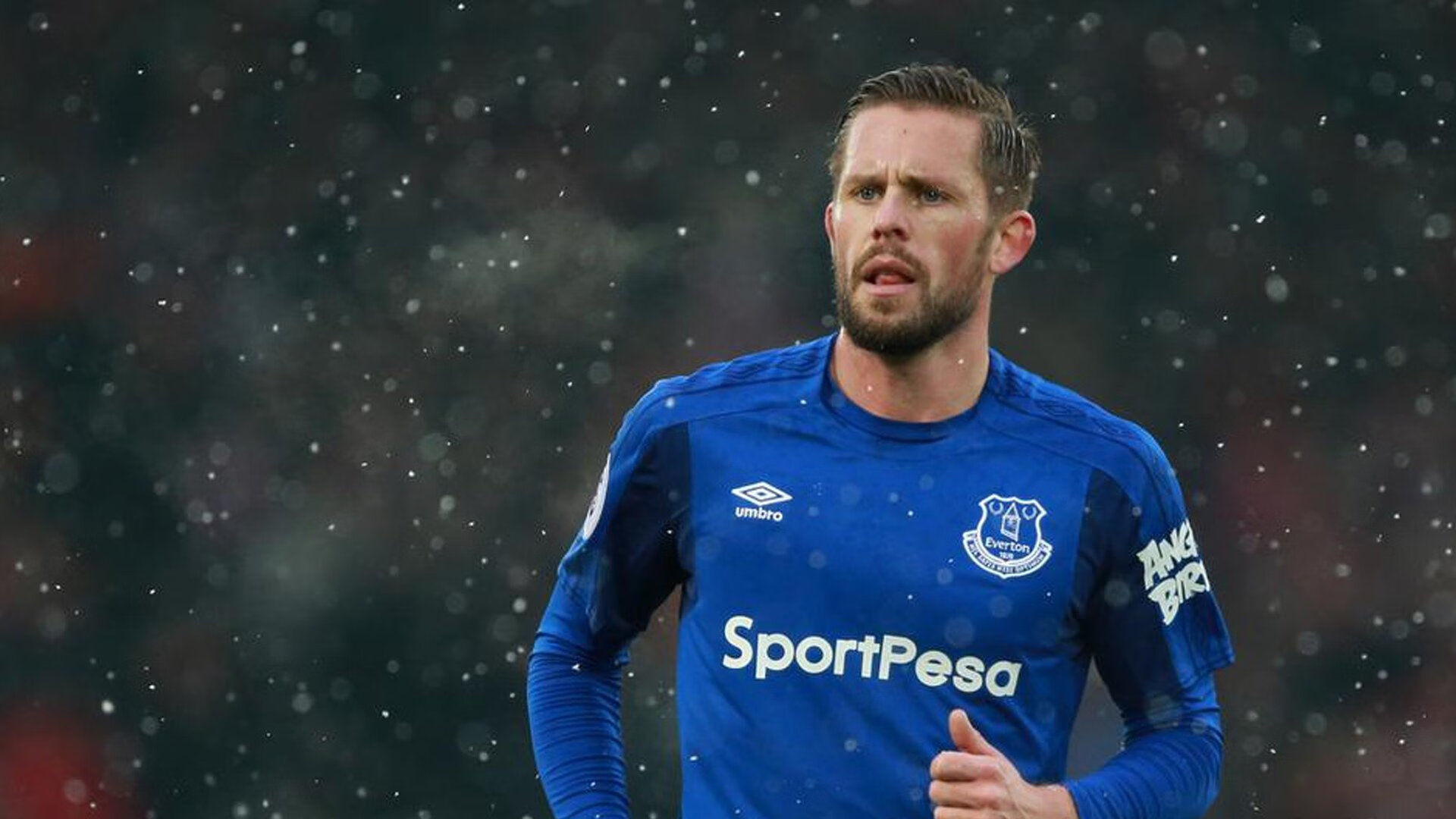 传奇“战神”归来：欧冠中最令人震惊的复苏，欧冠传奇球员