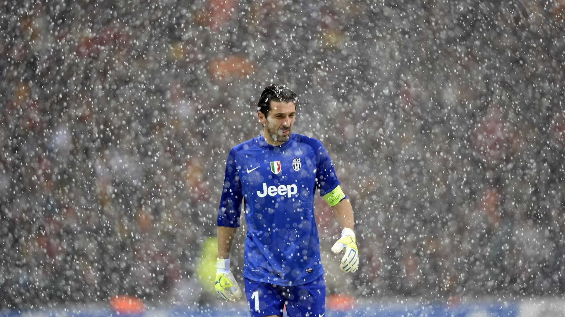 选手技能对决：谁是真正的技术达人？，技术型选手